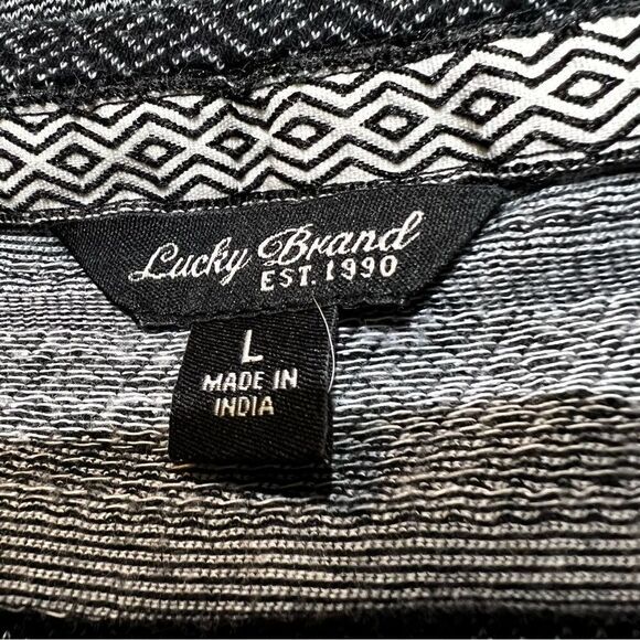 Lucky Brand T-shirt Long Sleeve Multi Design Black Gray & White size Large - Picture 7 of 8